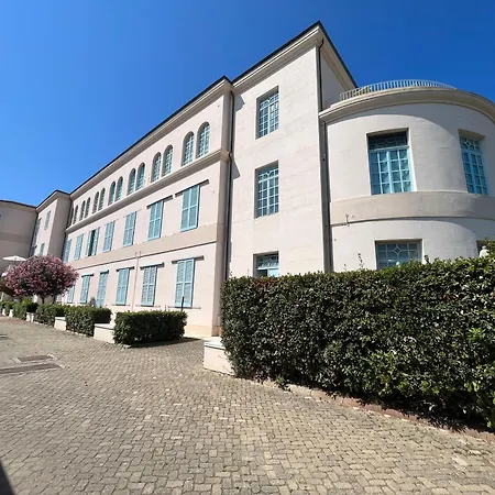 Сasa de vacaciones Principe Di Piemonte Tirrenia